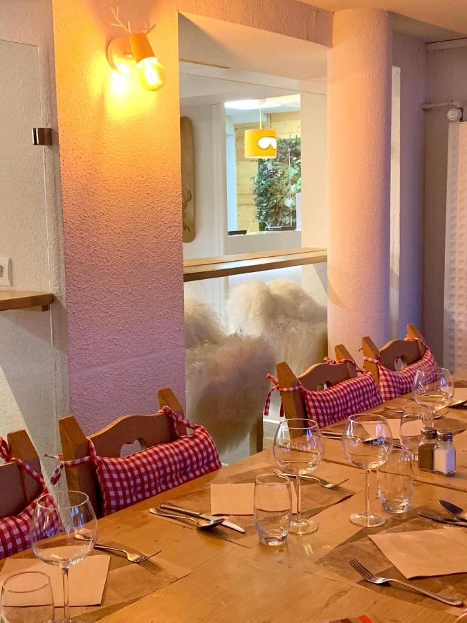 Hotel Lac Bleu 1650 Сен-Франсуа-Лоншам Екстер'єр фото